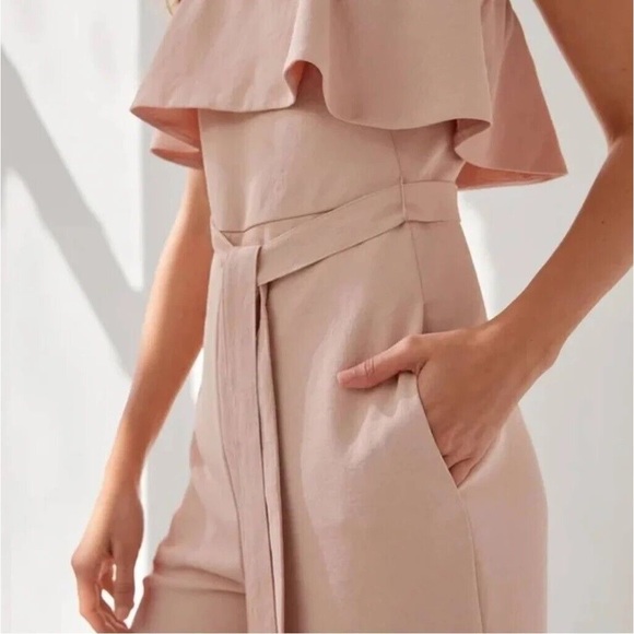 Aritzia Babaton light pink flutter ruffle jumpsuit wide cropped leg size 00 - Picture 2 of 4